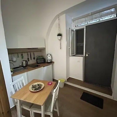 Lägenhet Pepa's 2 Neapel